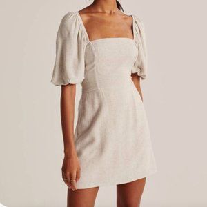 Abercrombie (XXS PETITE)  Puff-Sleeve Linen-Blend Mini in Cream. (NWT)